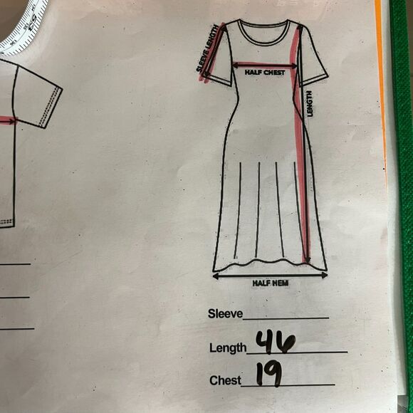 Red Satin Slip Dress Size Small Cowl Neck Midi Valentine’s Day Date Night Flirty - Picture 9 of 12